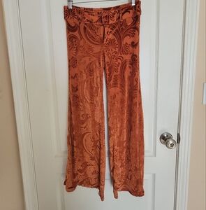 UO Isla Burnout Pants